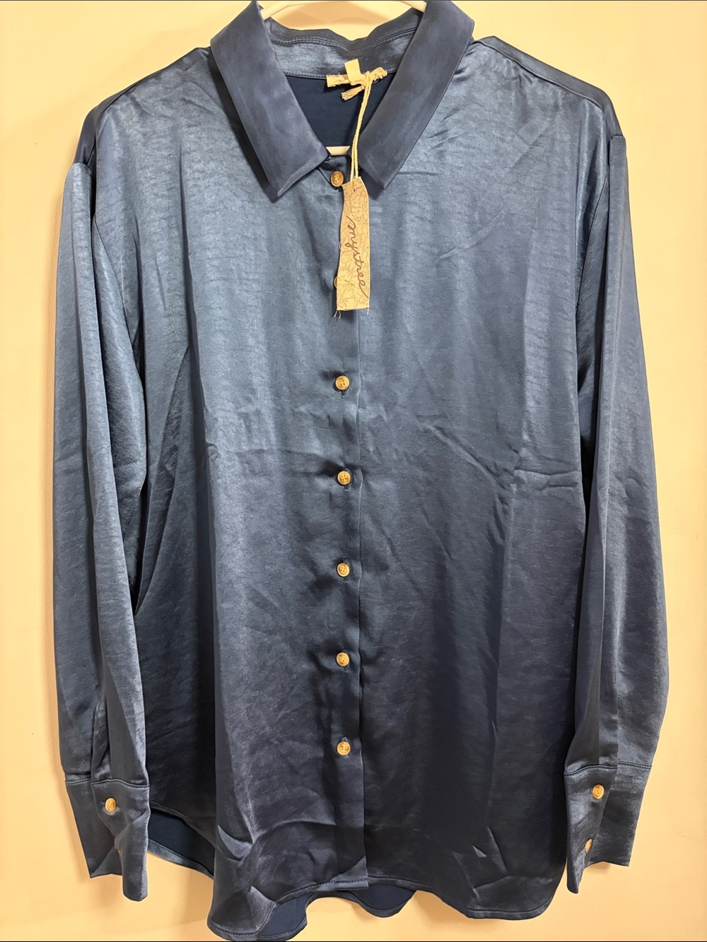 MYSTREE Satin Button-Up Shirt in Navy Blue SATIN NWT LARGE